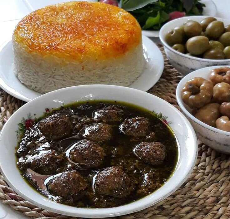 غذاهای خوش رنگ و لعاب شب چله ؛ تجربه طعم های شگفت انگیز و خاص در جشن طولانی ترین شب سال