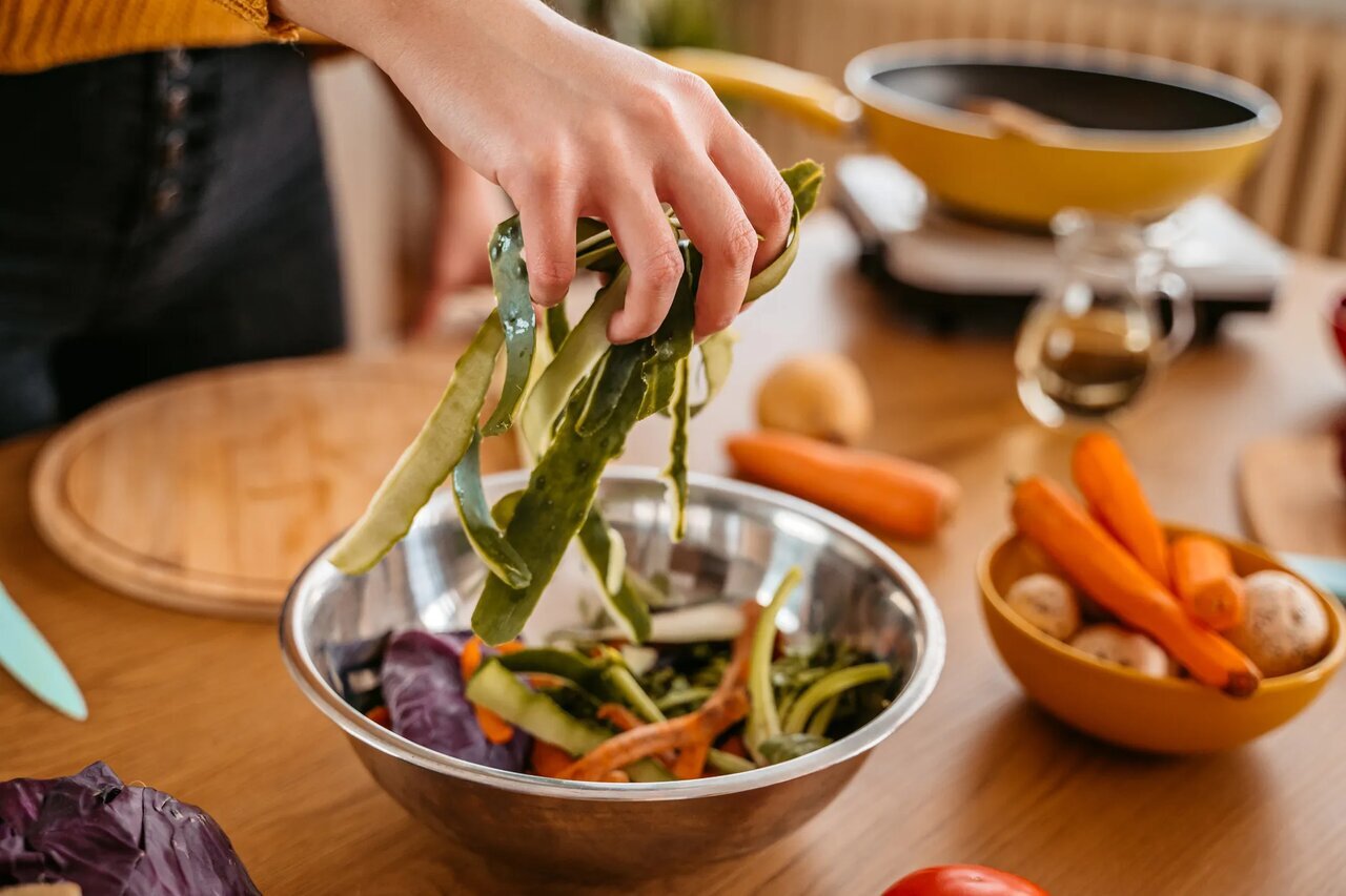 کدام مواد غذایی با پوست قابل خوردن هستند؟