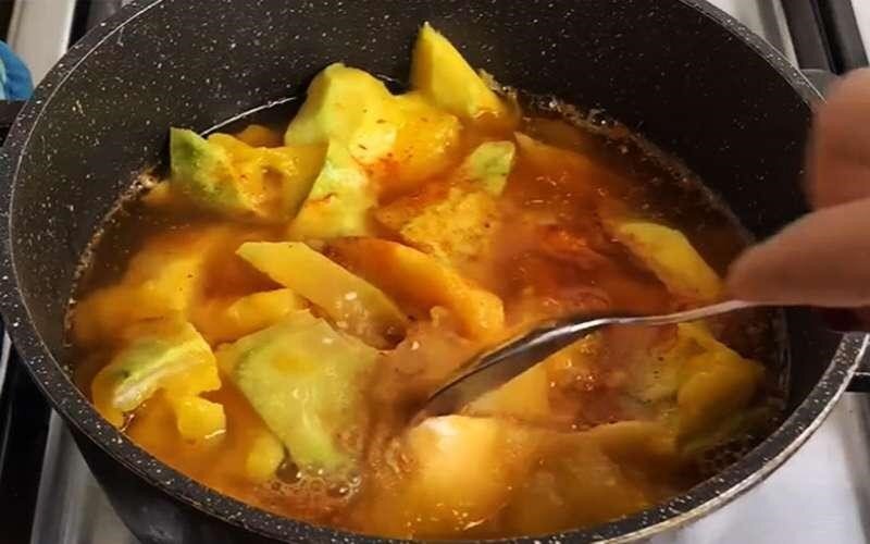 طرز تهیه سس انبه؛ تجربه‌ای متفاوت در آشپزخانه