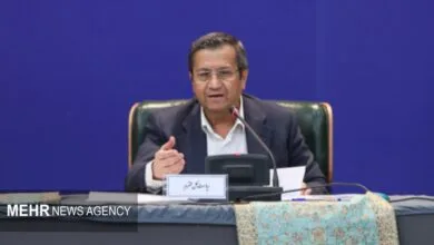 همتی: تامین ارز دارو بدون مشکل ادامه دارد