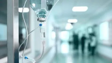 آماده سازی ۵۰۰ هزار لیتر سرُم برای مراسم تشییع رهبر شهید