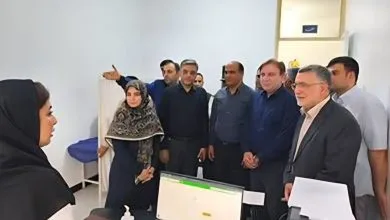 وزیر بهداشت: مرکز پایش سلامت نخل‌تقی با شتاب تجهیز و تکمیل می‌شود